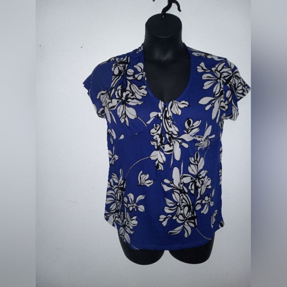 Merona blue floral mesh blouse